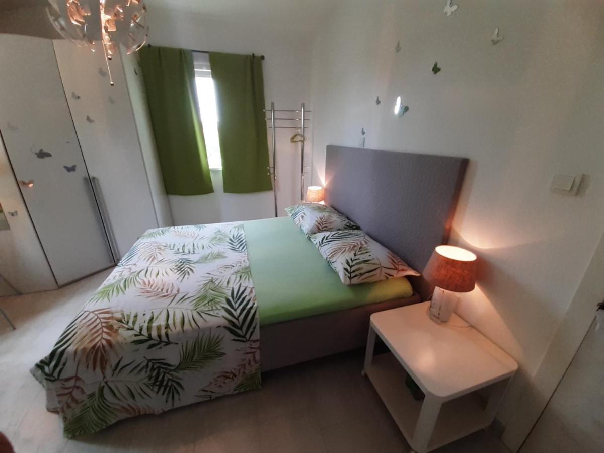 Apartment Mia Rab Town Luaran gambar
