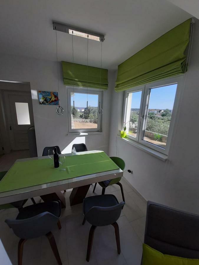 Apartment Mia Rab Town Luaran gambar